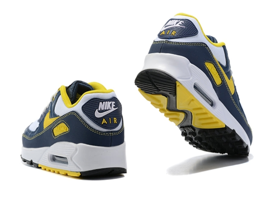 Les baskets Nike Air Max 90 sont synonymes de style emblématique et de confort absolu.  design. Pas cher.moin cher. Retro