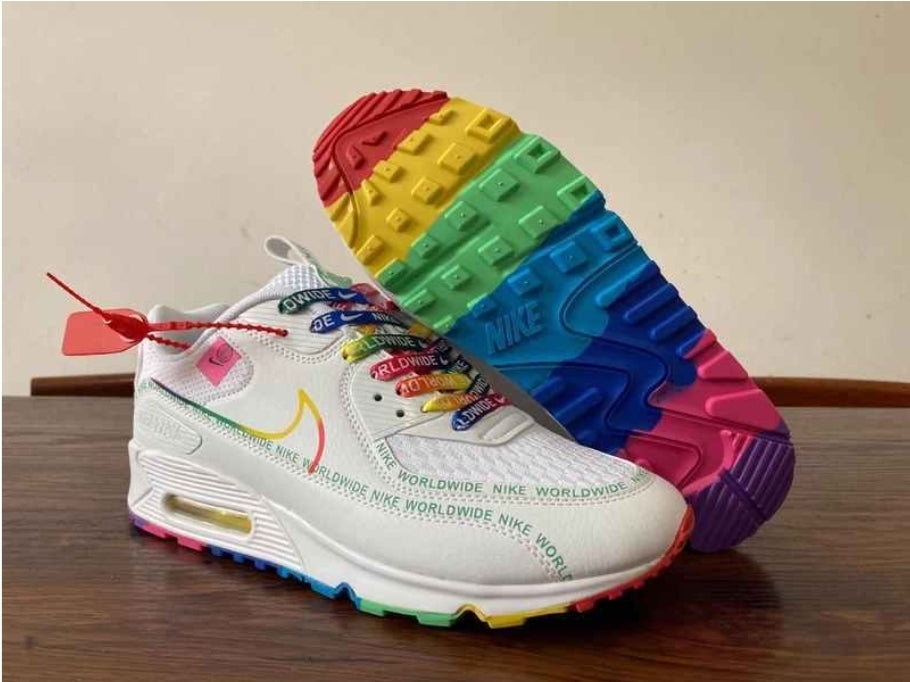 Les baskets Nike Air Max 90 sont synonymes de style emblématique et de confort absolu.  design. Pas cher.moin cher. Retro