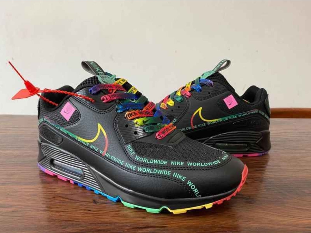 Les baskets Nike Air Max 90 sont synonymes de style emblématique et de confort absolu.  design. Pas cher.moin cher. Retro
