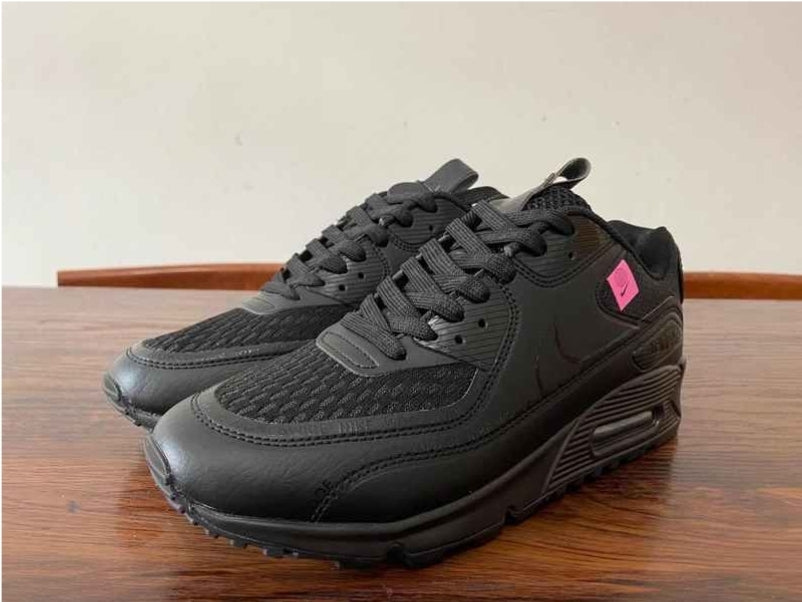 Les baskets Nike Air Max 90 sont synonymes de style emblématique et de confort absolu.  design. Pas cher.moin cher. Retro