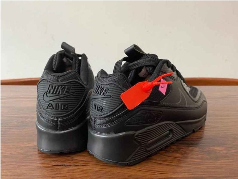 Les baskets Nike Air Max 90 sont synonymes de style emblématique et de confort absolu.  design. Pas cher.moin cher. Retro