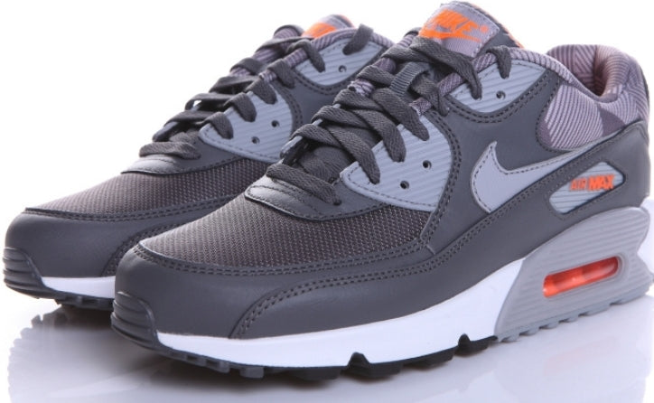 Les baskets Nike Air Max 90 sont synonymes de style emblématique et de confort absolu.  design. Pas cher.moin cher. Retro