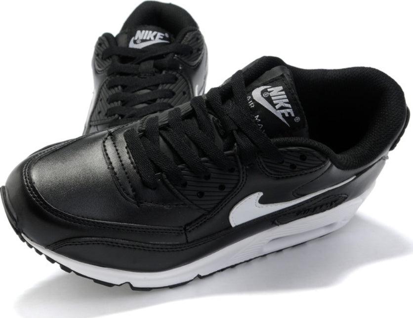 Les baskets Nike Air Max 90 sont synonymes de style emblématique et de confort absolu.  design. Pas cher.moin cher. Retro