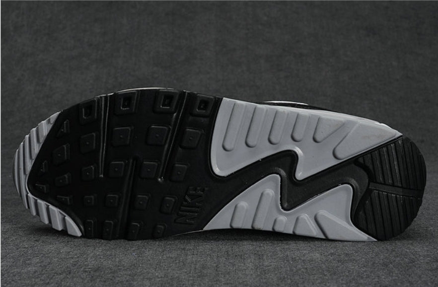 Les baskets Nike Air Max 90 sont synonymes de style emblématique et de confort absolu.  design. Pas cher.moin cher. Retro