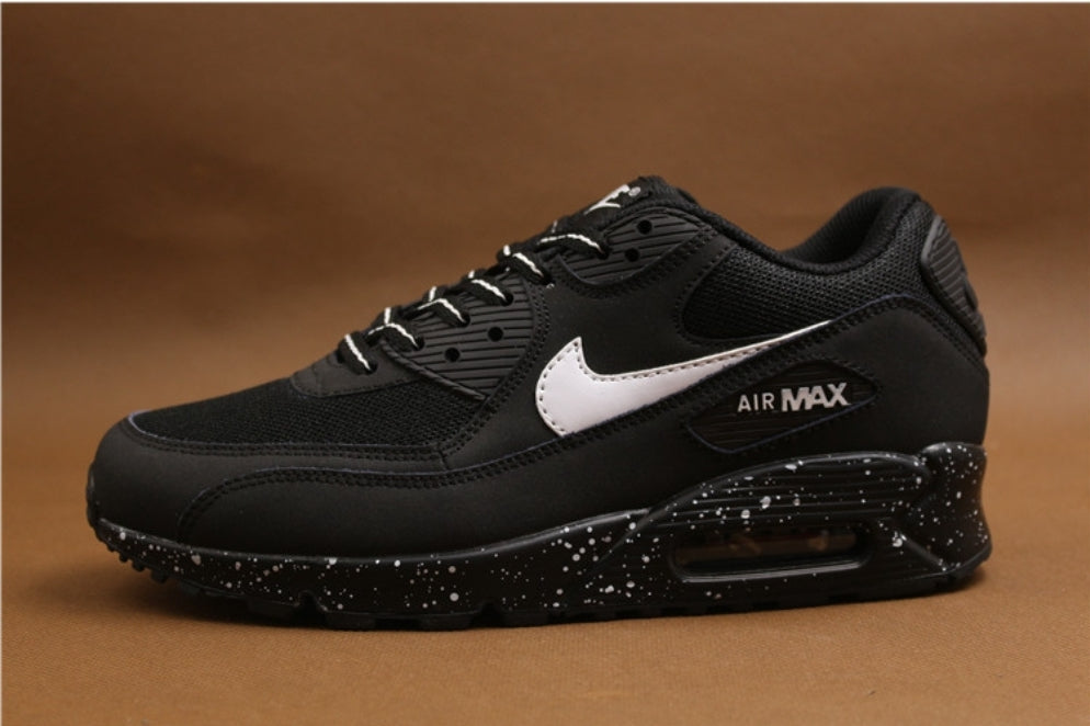 Les baskets Nike Air Max 90 sont synonymes de style emblématique et de confort absolu.  design. Pas cher.moin cher. Retro