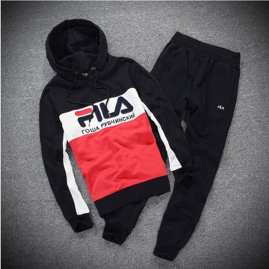 Les ensembles survêtement FILA combinent performance et style. Leur design sportif et leur qualité fiable.pas cher.le moins cher.