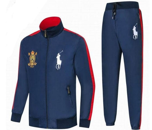 Les ensembles survêtement Ralph Lauren allient performance et style avec élégance. Leur design sophistiqué.pas cher. Le moins cher.