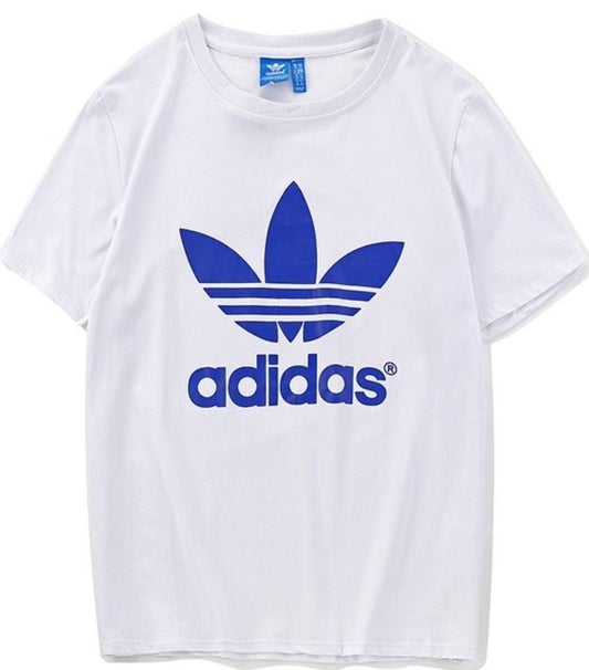 Le t-shirt Adidas incarne un style sportif moderne et une grande polyvalence.

Avec son design épuré et sa qualité irréprochable, il est parfait pour ceux qui recherchent un équilibre entre performance et mode. Fabriqué avec des matériaux de haute qualité, ce t-shirt offre confort et durabilité au quotidien.