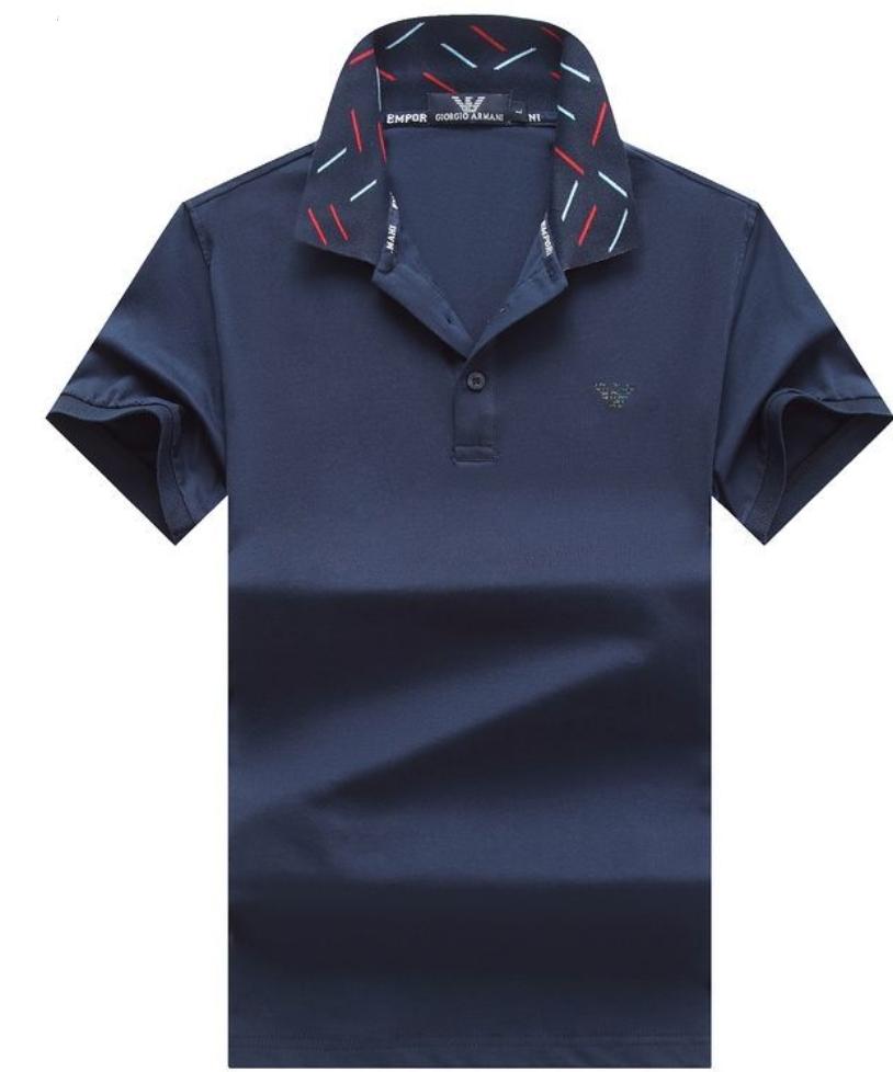 Les polos Armani pour homme reflètent l’élégance raffinée et le savoir-faire emblématique de la maison italienne. Au meilleur prix 