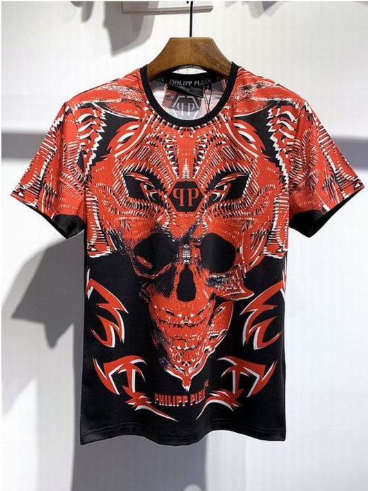 Le t-shirt Philipp Plein homme reflète une fusion audacieuse entre extravagance et sophistication moderne. Au meilleur prix 