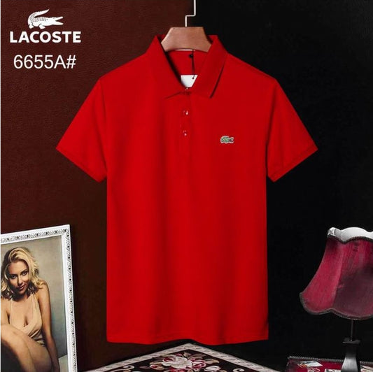 Les polos Lacoste pour homme sont le symbole parfait de l'élégance décontractée, alliant style et confort depuis des générations. Au meilleur prix.