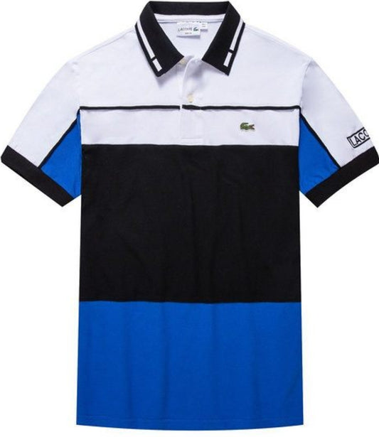 Les polos Lacoste pour homme sont le symbole parfait de l'élégance décontractée, alliant style et confort depuis des générations. Au meilleur prix.