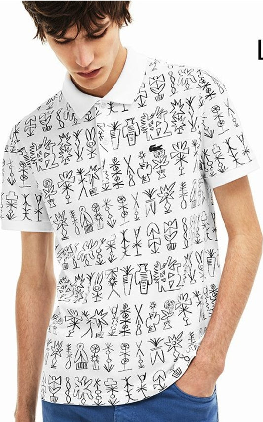 Les polos Lacoste pour homme sont le symbole parfait de l'élégance décontractée, alliant style et confort depuis des générations. Au meilleur prix.