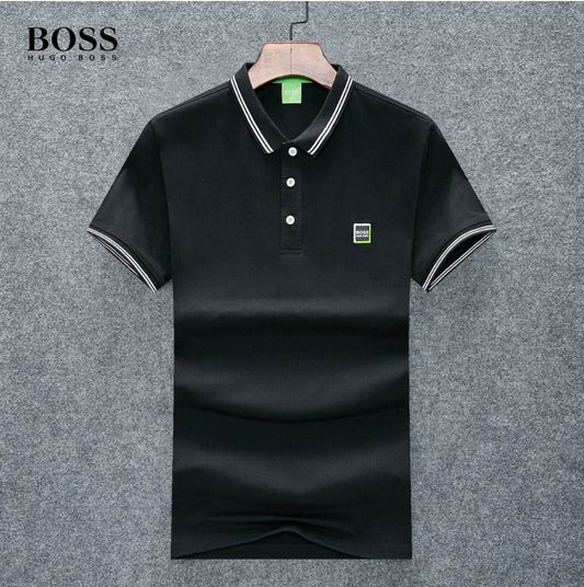 Les polos Hugo Boss pour homme reflètent l’élégance raffinée et le savoir-faire emblématique de la maison italienne. Au meilleur prix
