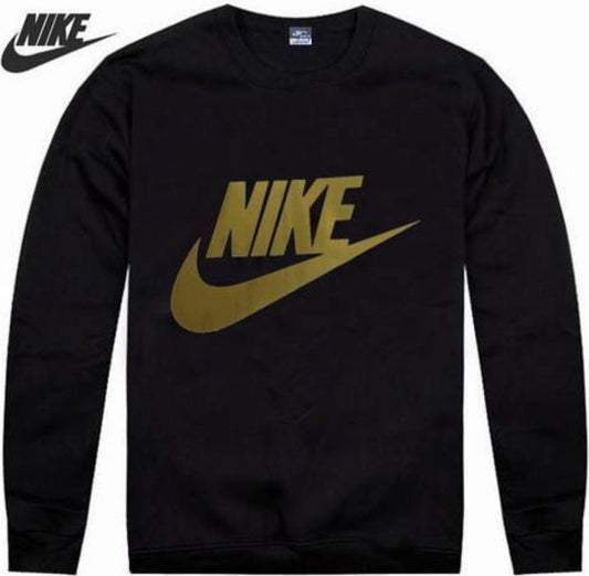 Les sweats Nike homme allient performance et style.