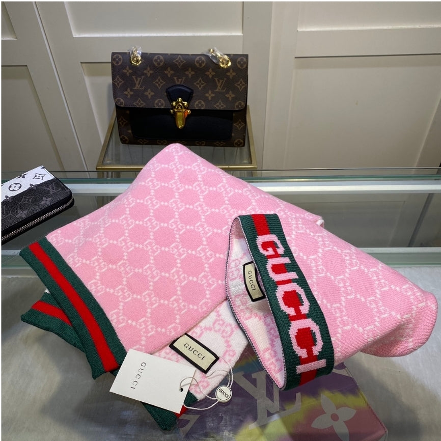 Gucci scarf