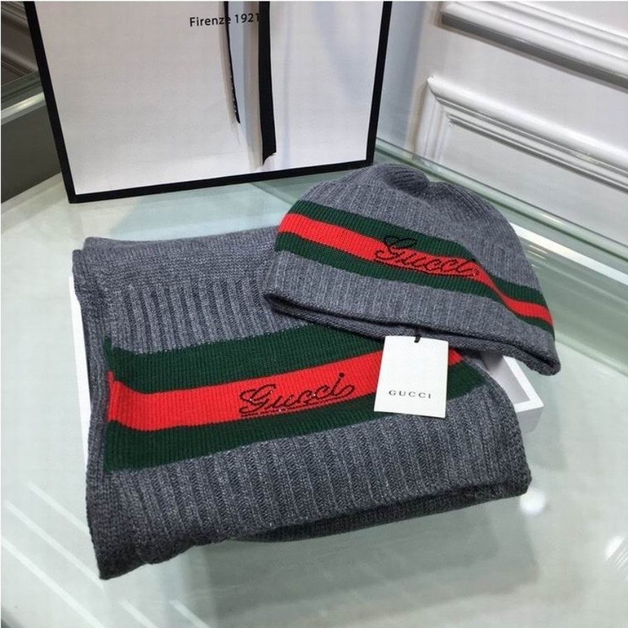 Écharpe gucci