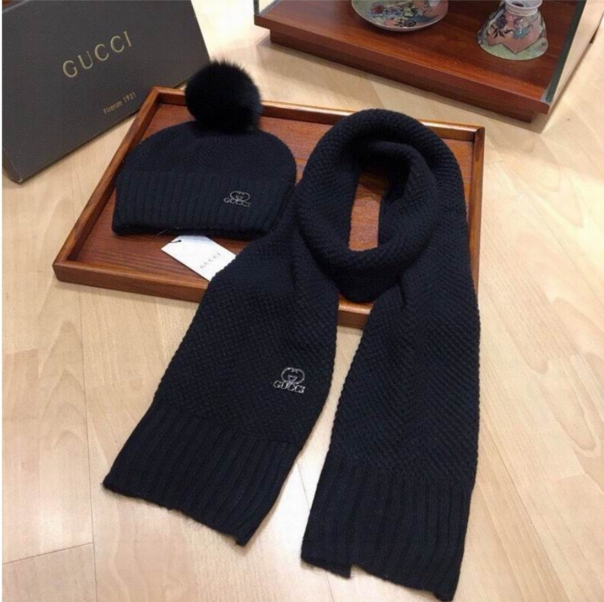 Gucci scarf