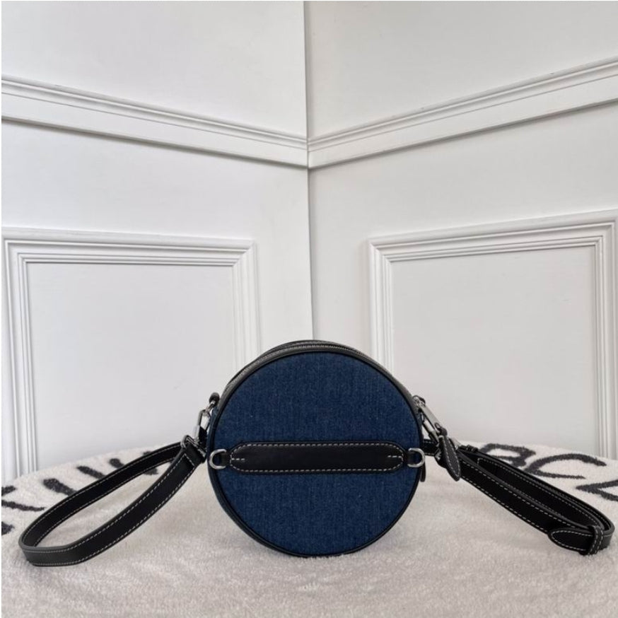 Women's Burberry bag