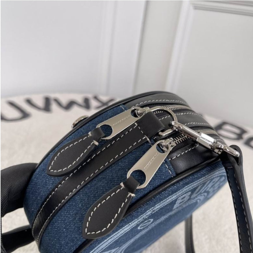 Women's Burberry bag