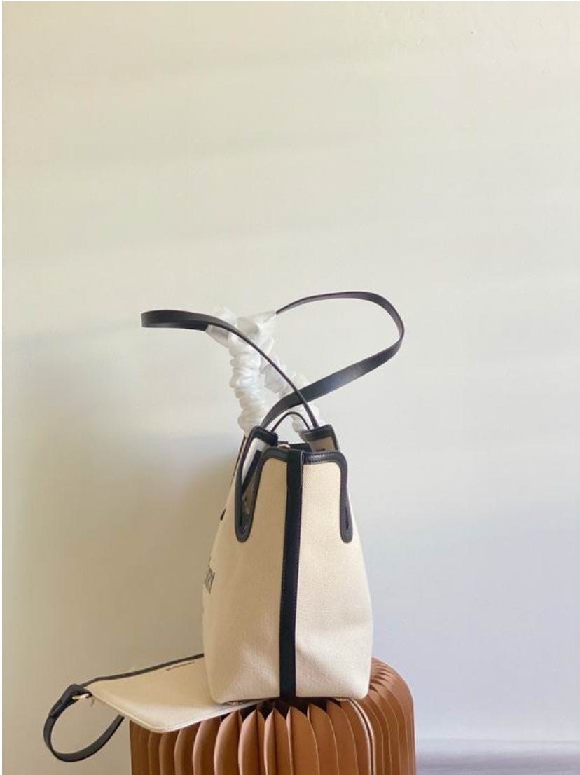 Women's Burberry bag