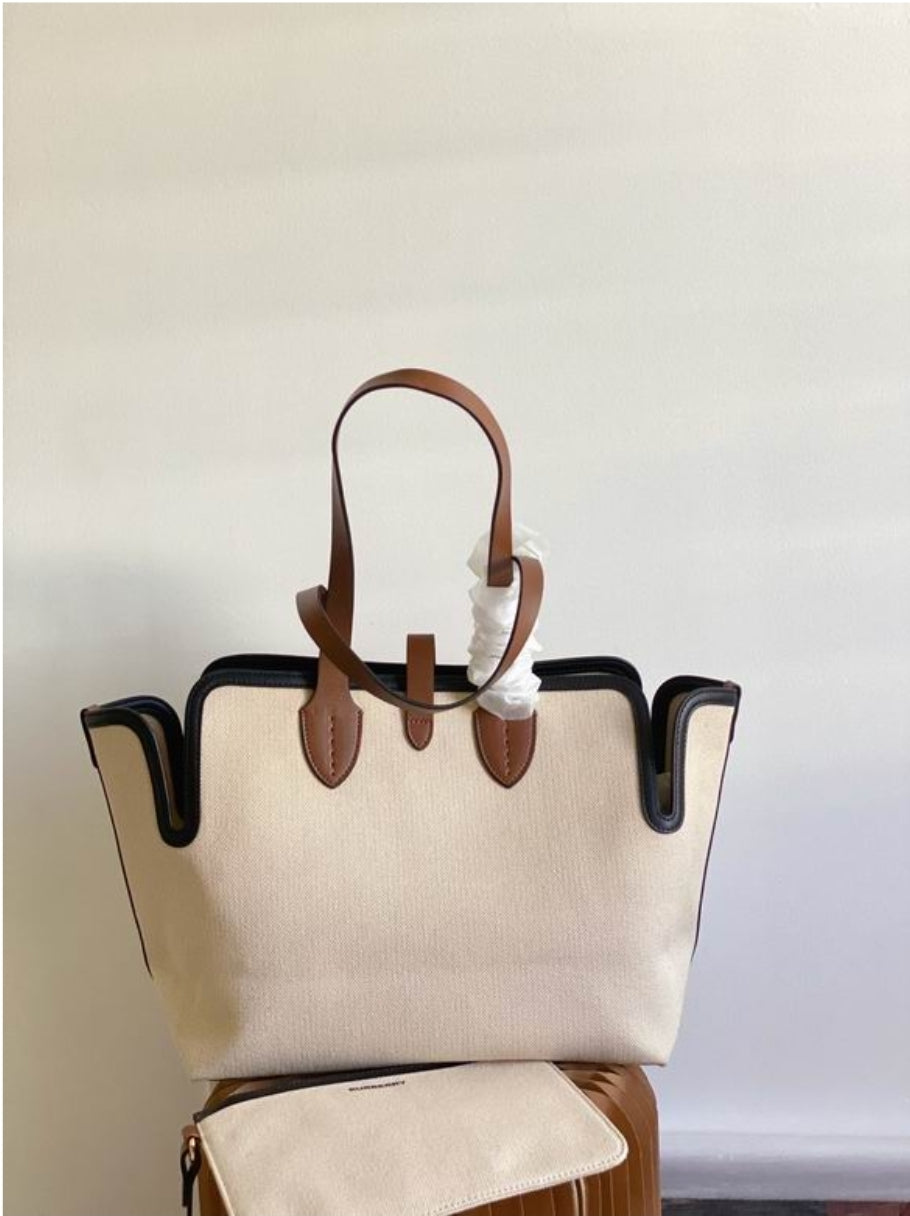 Women's Burberry bag