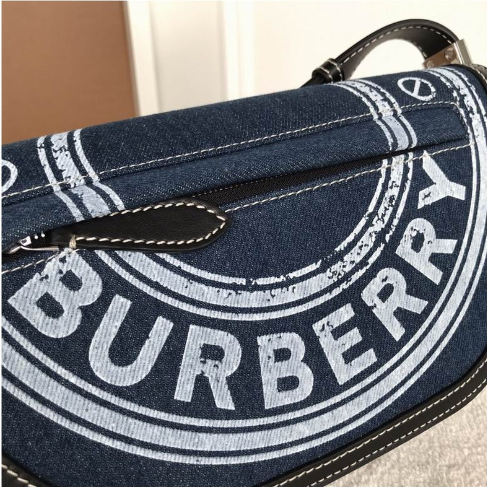 Women's Burberry bag