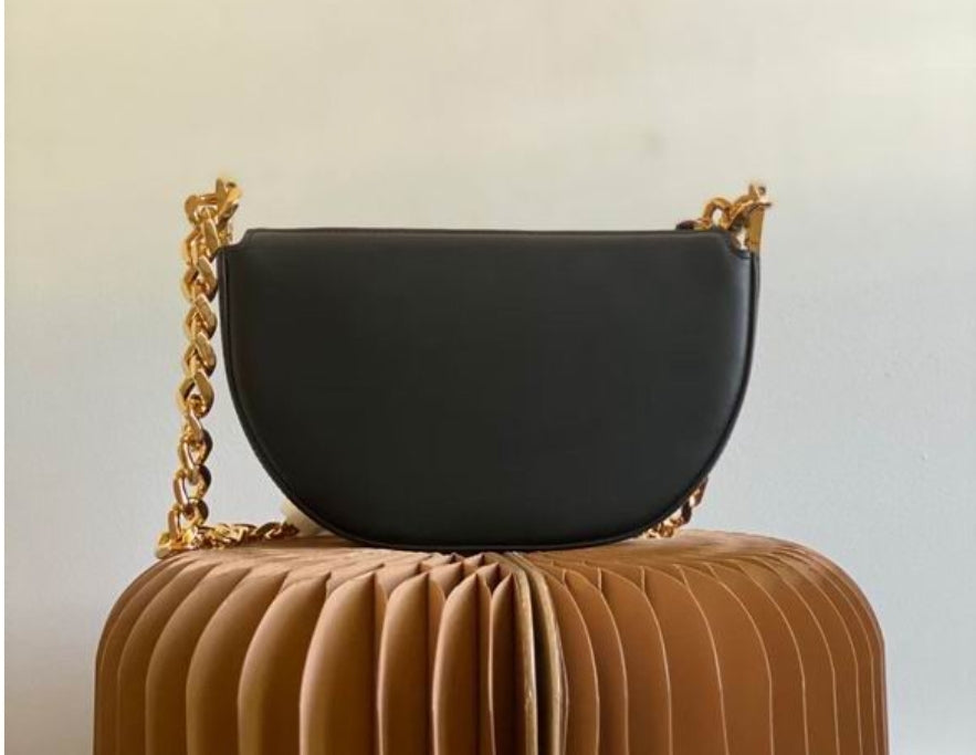 Women's Burberry bag