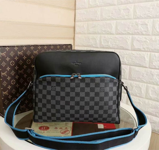 Louis Vuitton Men's Bag