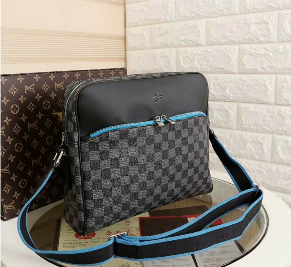 Louis Vuitton Men's Bag