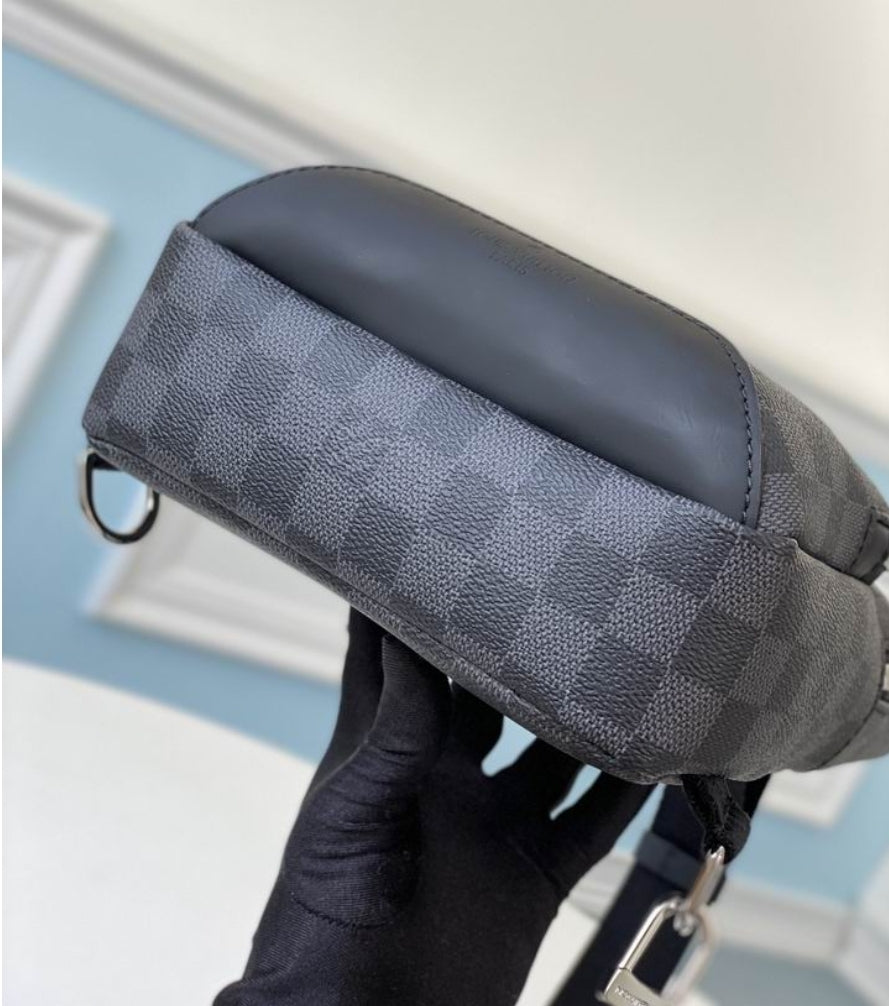 Louis Vuitton Men's Bag