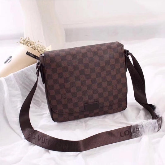 Louis Vuitton Men's Bag