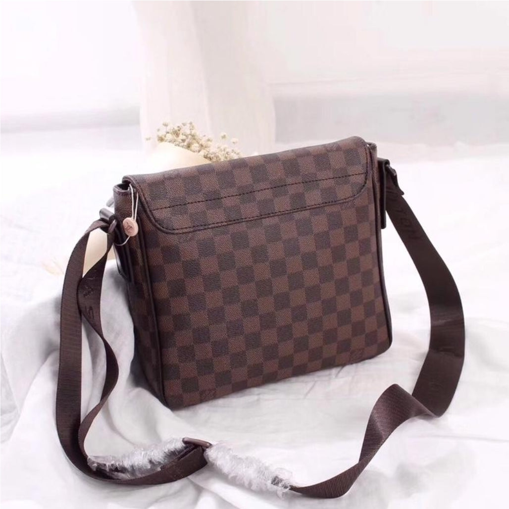 Louis Vuitton Men's Bag
