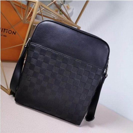 Louis Vuitton Men's Bag