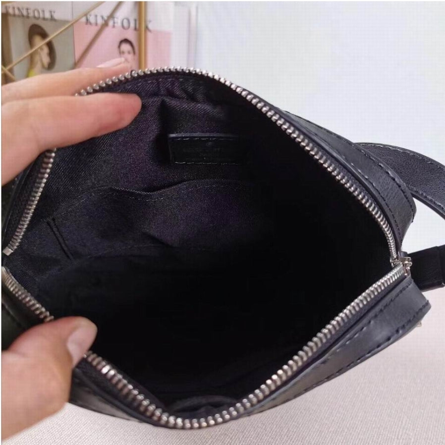 Louis Vuitton Men's Bag