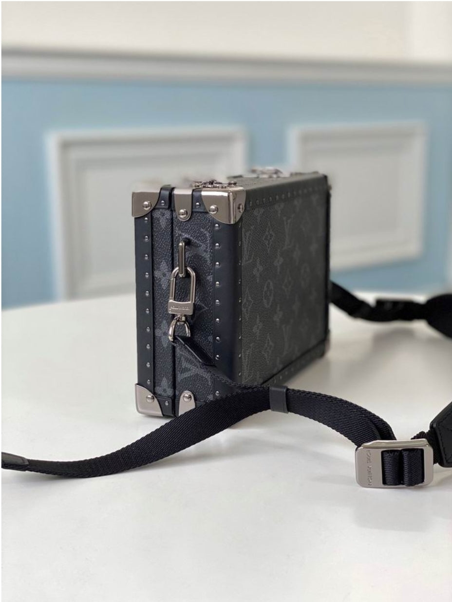 Louis Vuitton Men's Bag