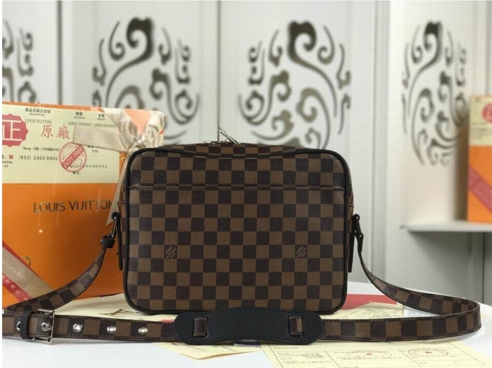 Louis Vuitton Men's Bag