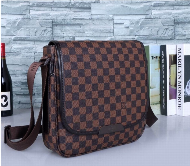 Louis Vuitton Men's Bag
