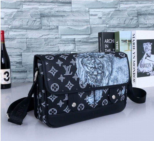 Louis Vuitton Men's Bag