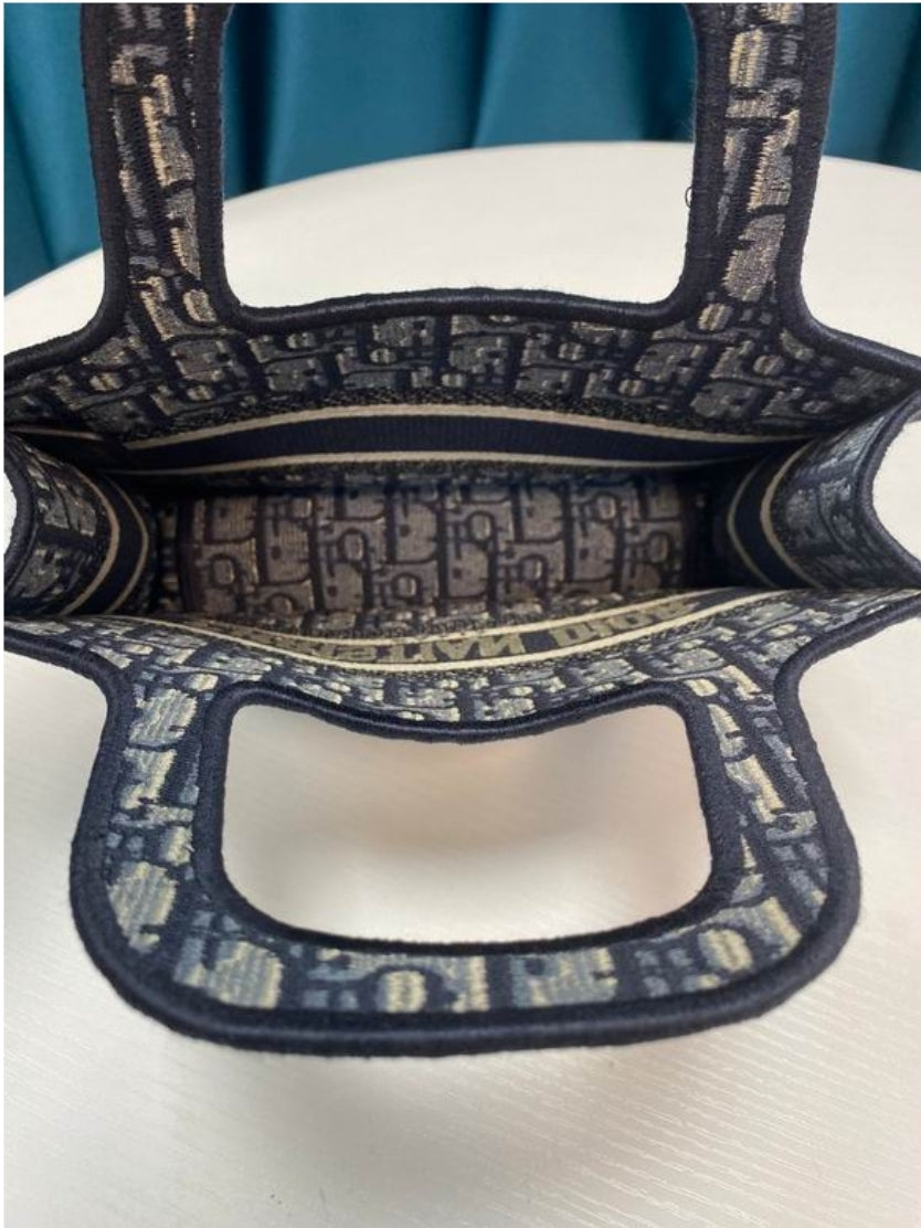 Women's Christian Dior Bag