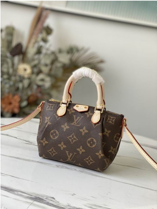 Women's Louis Vuitton Bag