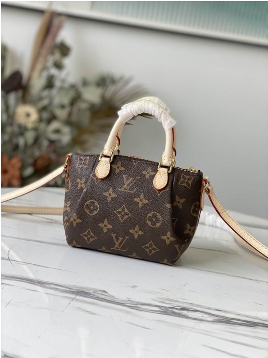 Women's Louis Vuitton Bag