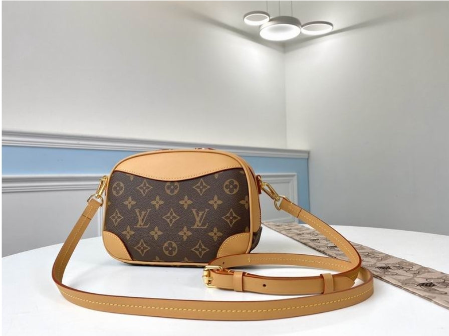 Women's Louis Vuitton Bag