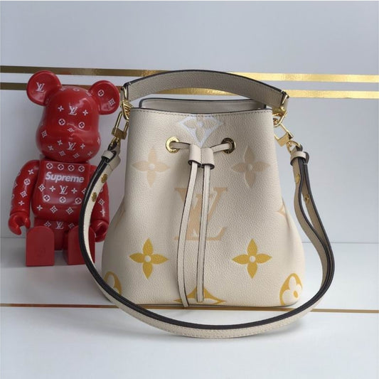 Louis vuitton women's bag