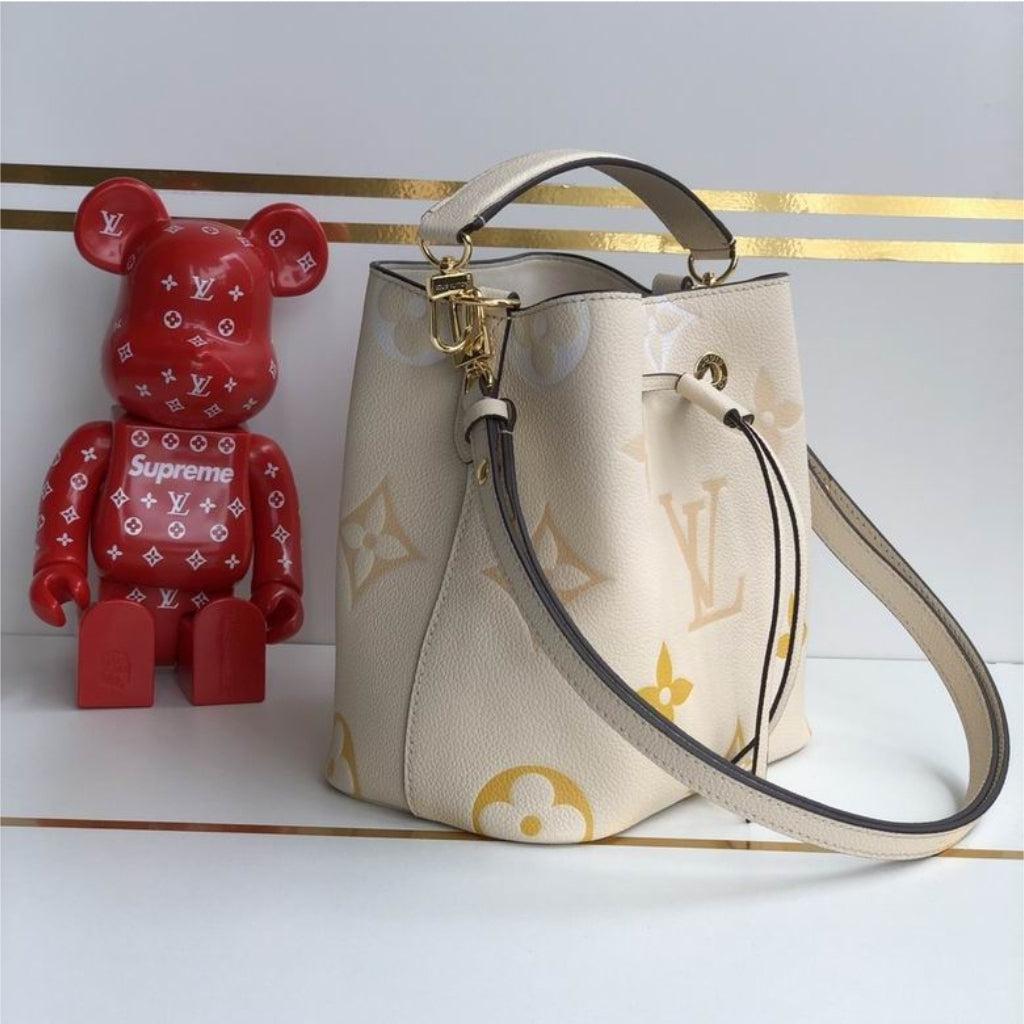 Louis vuitton women's bag