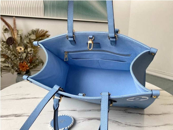 Women's Louis Vuitton Bag