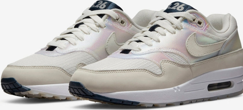 Les baskets Nike Air Max 1 sont iconiques pour leur style emblématique.retro incontournable pas cher. Le moins cher.exceptionnel 