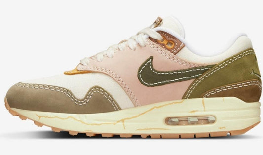 Les baskets Nike Air Max 1 sont iconiques pour leur style emblématique.retro incontournable pas cher. Le moins cher.exceptionnel 