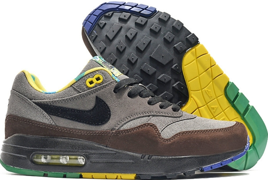 Les baskets Nike Air Max 1 sont iconiques pour leur style emblématique.retro incontournable pas cher. Le moins cher.exceptionnel 