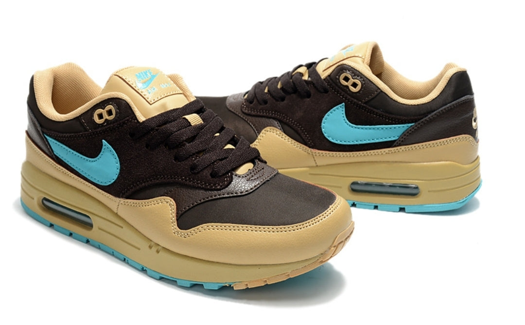 Nike Air Max 1 sneakers